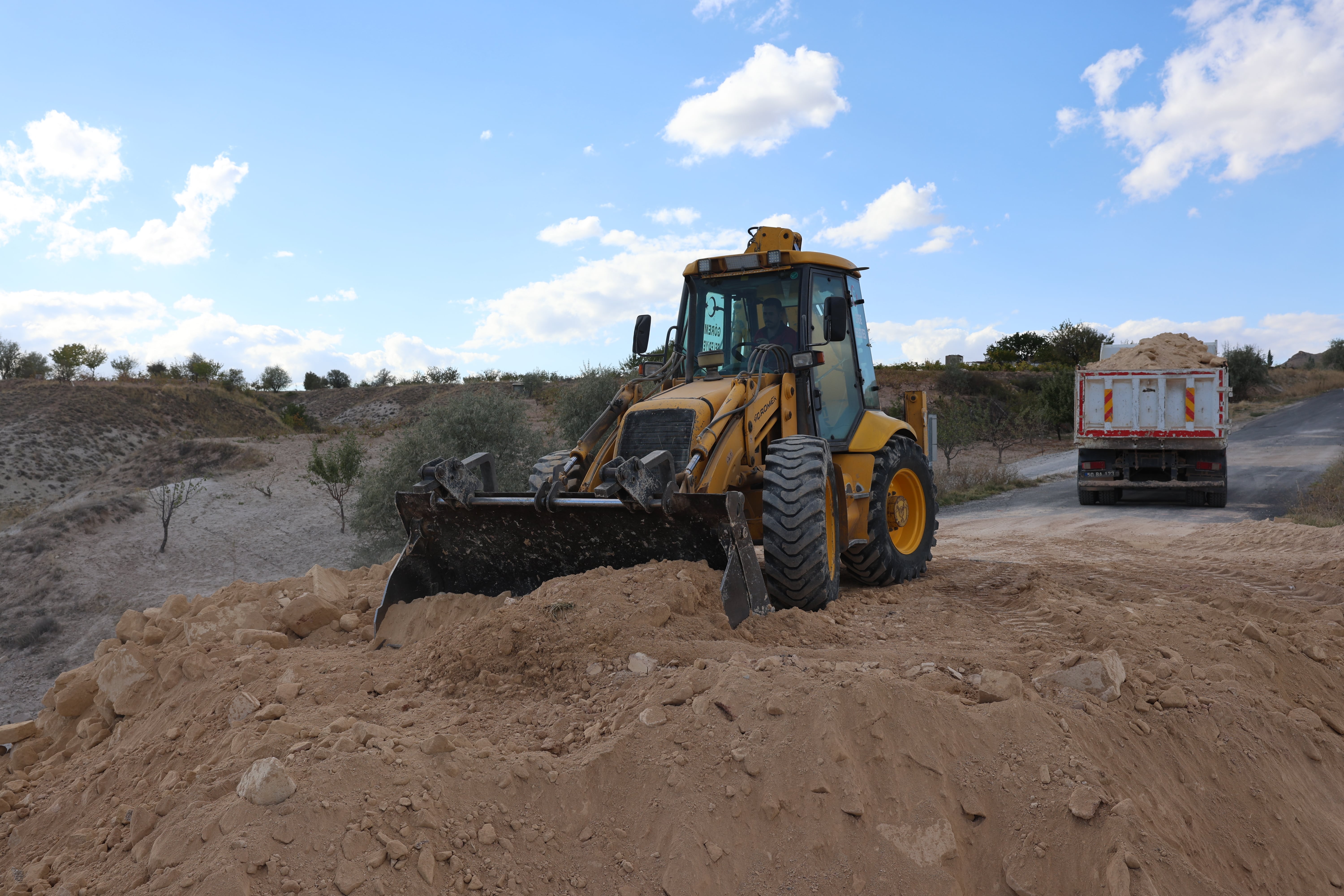 Bağ Yolu Dolgu ve Asfalt Projemiz