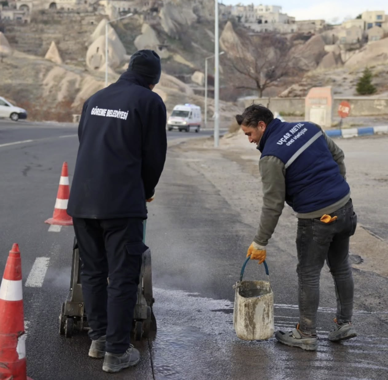 İÇME SUYU İSALE HATTINDA ÇALIŞMALARIMIZ TÜM HIZIYLA DEVAM EDİYOR.